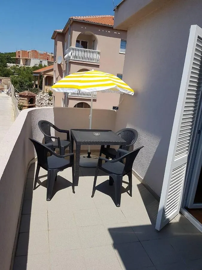Apartments Bozic Novi Vinodolski